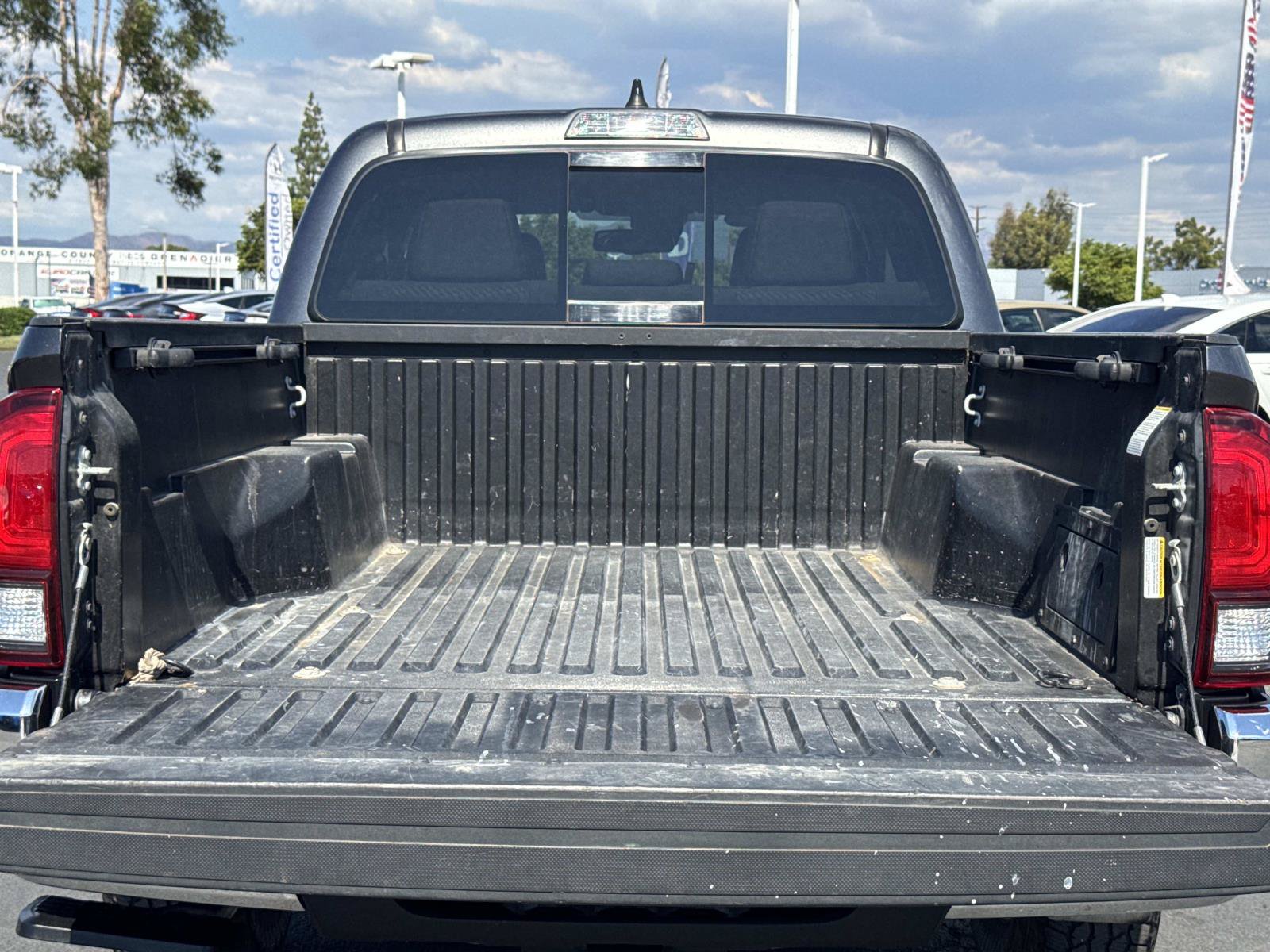 Used 2023 Toyota Tacoma SR5 RWD image 28