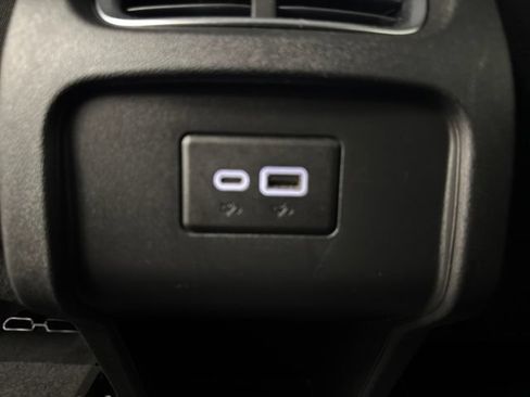 Used 2023 Chevrolet Blazer LT FWD image 23