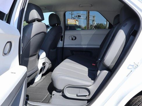 New 2026 Hyundai Ioniq 5 SEL image 8