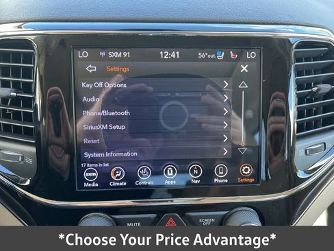 Used 2020 Jeep Grand Cherokee Limited w/ Luxury Group II image 75