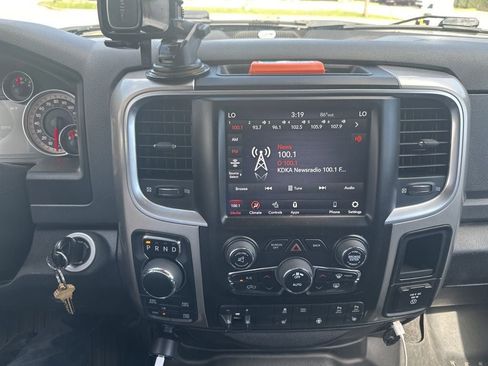 Used 2018 RAM 1500 Big Horn image 14