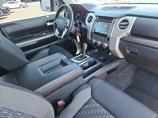 Used 2018 Toyota Tundra SR5 w/ TRD Off Road Package AWD/4WD image 27