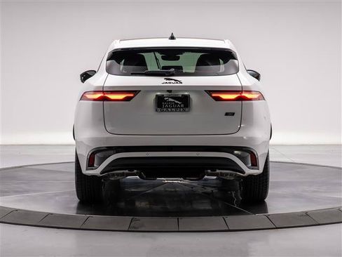 New 2026 Jaguar F-PACE R-Dynamic S AWD/4WD image 4