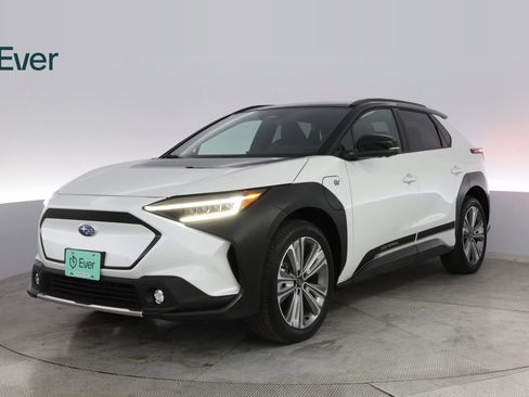 Used 2024 Subaru Solterra Touring w/ Touring Package image 2