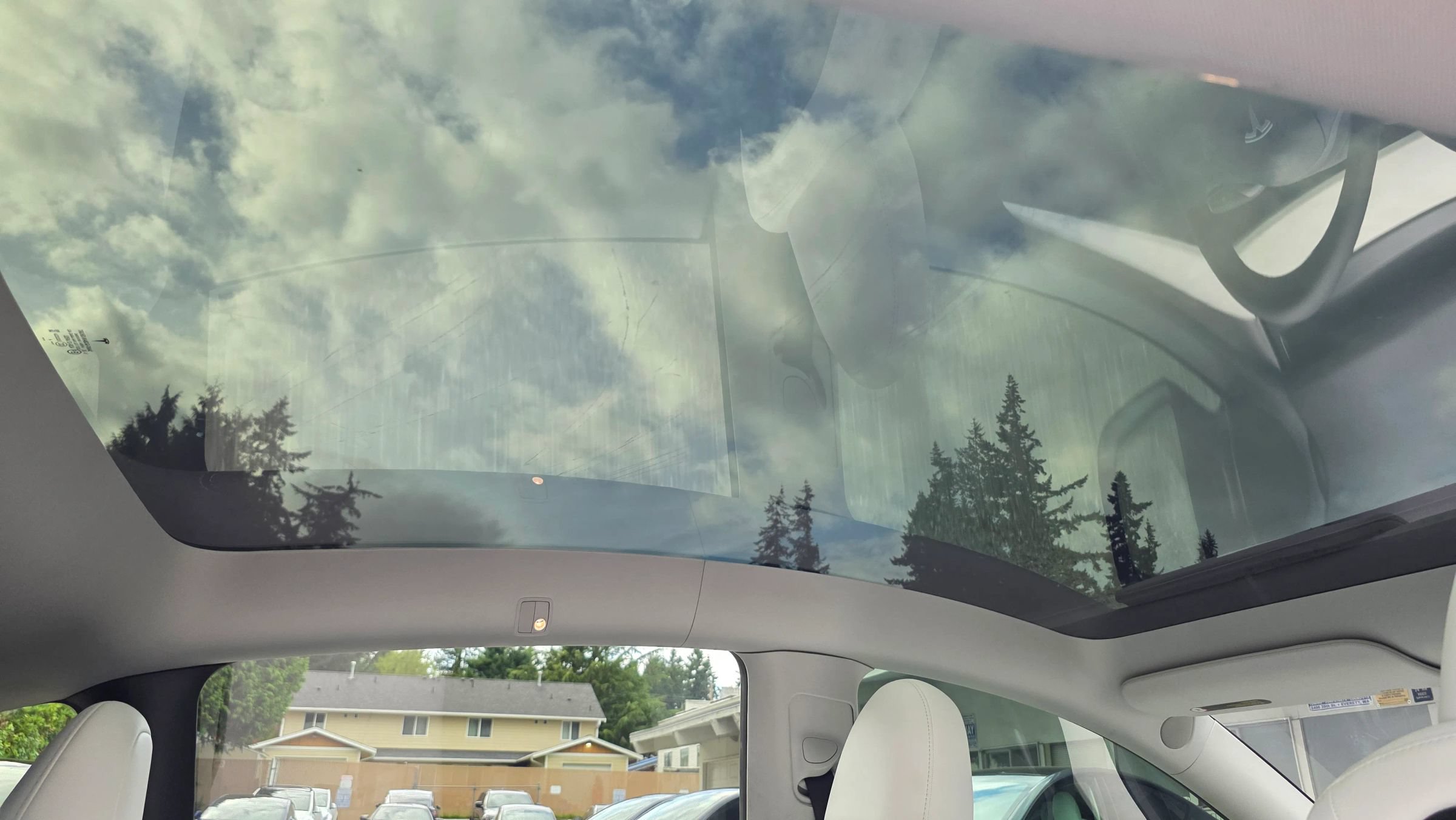 Used 2024 Tesla Model Y Performance AWD/4WD image 15