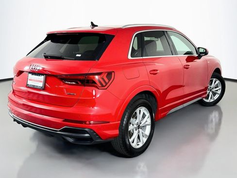 Used 2023 Audi Q3 2.0T Premium Plus w/ Premium Plus Package AWD/4WD image 13