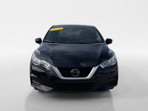 Used 2021 Nissan Versa SV image 8