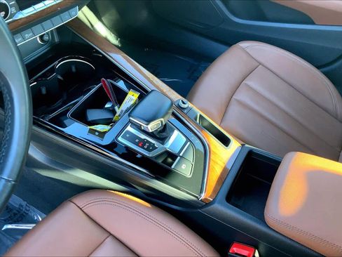 Used 2022 Audi A4 2.0T Premium w/ 18" Wheel Package image 16