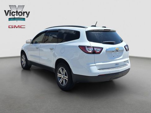 Used 2016 Chevrolet Traverse LT FWD image 13