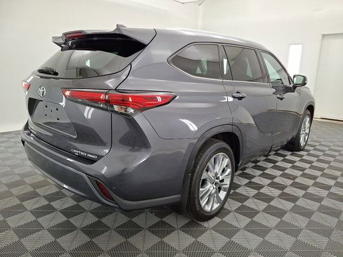 Certified 2020 Toyota Highlander Limited image 25