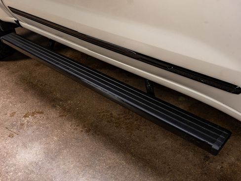 Used 2026 Chevrolet Silverado 1500 High Country w/ High Country Premium Package image 13