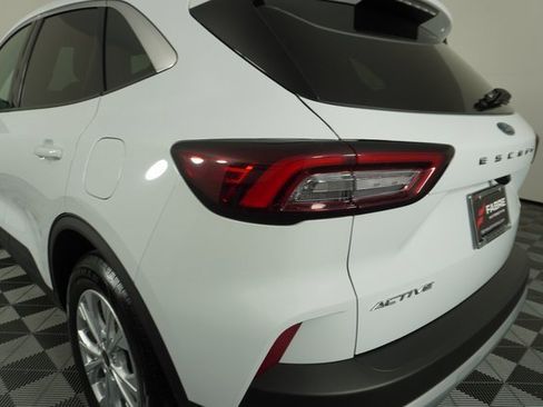 Used 2024 Ford Escape Active image 12