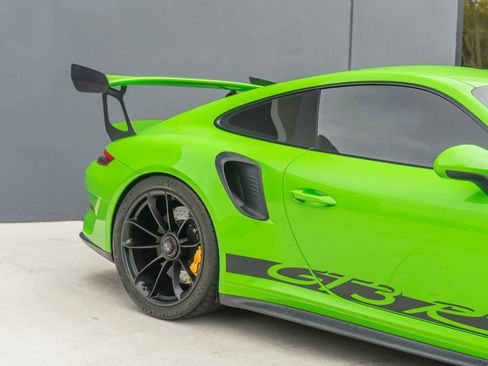 Used 2019 Porsche 911 GT3 RS RWD image 31