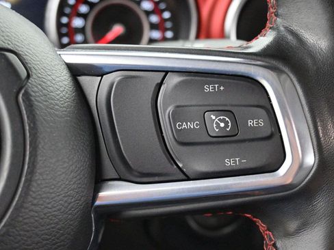 Used 2022 Jeep Gladiator Rubicon w/ LED Lighting Group AWD/4WD image 19