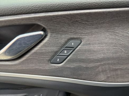 Used 2024 Jeep Grand Cherokee L Limited w/ Luxury Tech Group II image 39