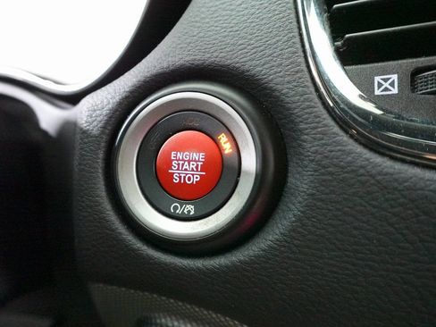 Used 2020 Dodge Durango SRT w/ Technology Group image 21