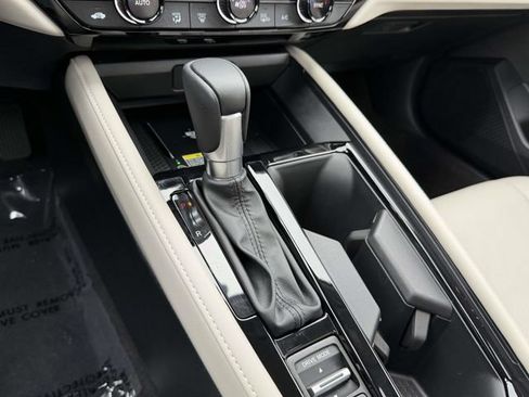 Certified 2025 Honda Accord Touring image 15