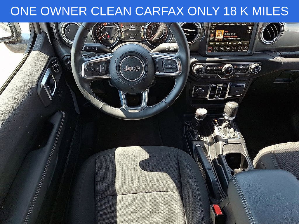 Used 2022 Jeep Wrangler Unlimited Sahara w/ Cold Weather Group AWD/4WD image 11
