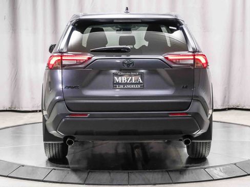 Used 2024 Toyota RAV4 LE FWD image 3