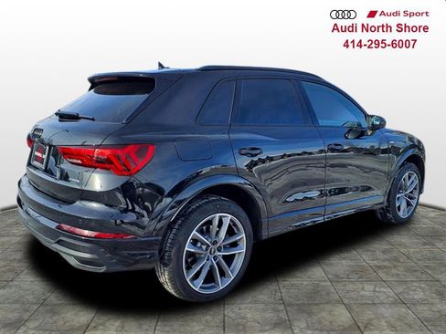 Used 2025 Audi Q3 2.0T Premium w/ Convenience Package image 3