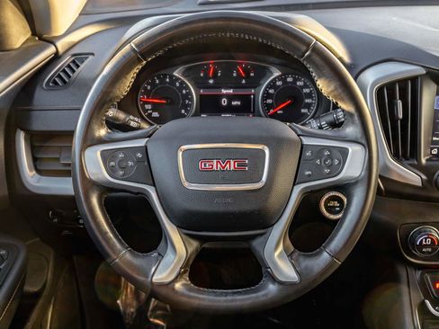 Used 2020 GMC Terrain SLT image 11