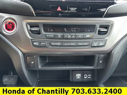Used 2021 Honda Pilot EX-L image 16