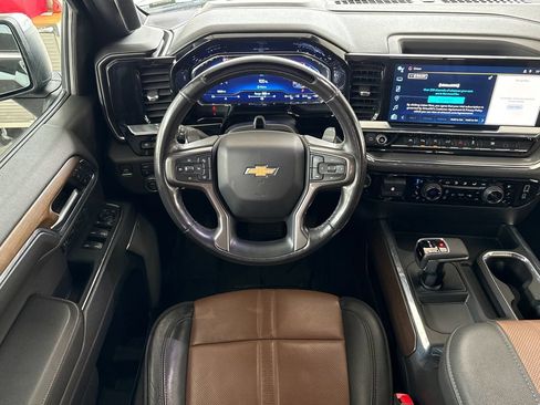 Used 2024 Chevrolet Silverado 1500 High Country w/ High Country Premium Package AWD/4WD image 20