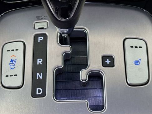 Used 2014 Hyundai Genesis 5.0 R-Spec image 24