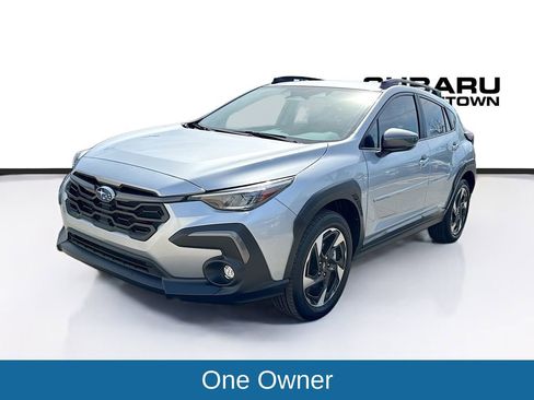 Used 2025 Subaru Crosstrek 2.5i Limited w/ Crosstrek Mirror Package image 3