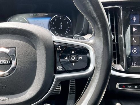 Used 2019 Volvo S60 T6 R-Design AWD/4WD image 22