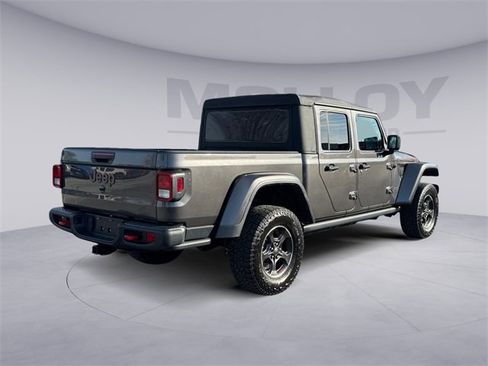 Used 2023 Jeep Gladiator Rubicon w/ Cold Weather Group image 3