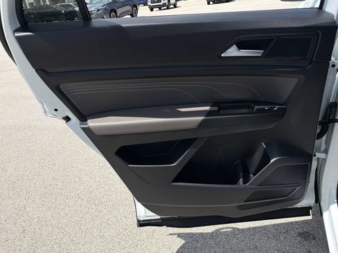 Certified 2023 Volkswagen Atlas Cross Sport SE w/ Panoramic Sunroof Package AWD/4WD image 21