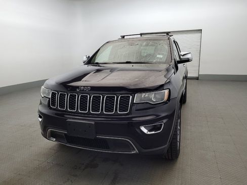 Used 2019 Jeep Grand Cherokee Limited w/ Trailer Tow Group IV AWD/4WD image 15