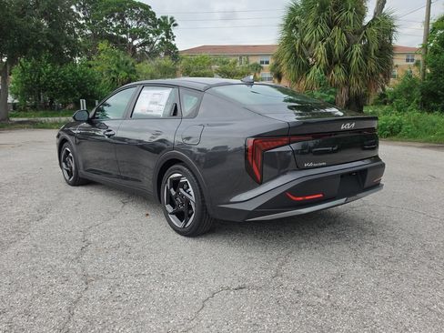 New 2026 Kia K4 EX FWD image 6