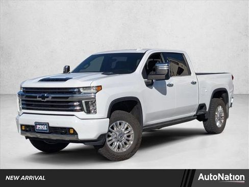 Used 2022 Chevrolet Silverado 2500 High Country w/ Z71 Off-Road Package image 1
