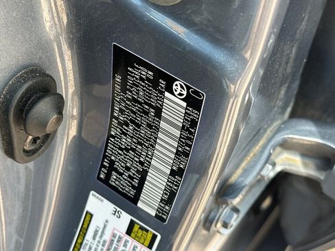 Used 2023 Toyota Corolla LE FWD image 34