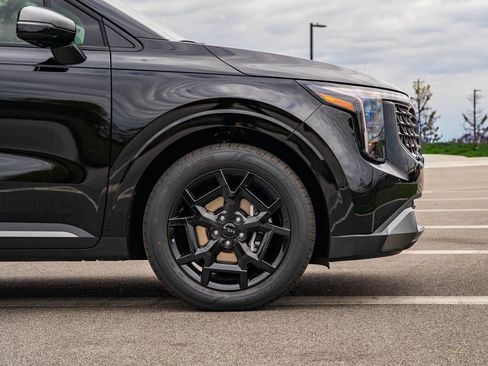 New 2026 Kia Carnival SX Prestige image 5