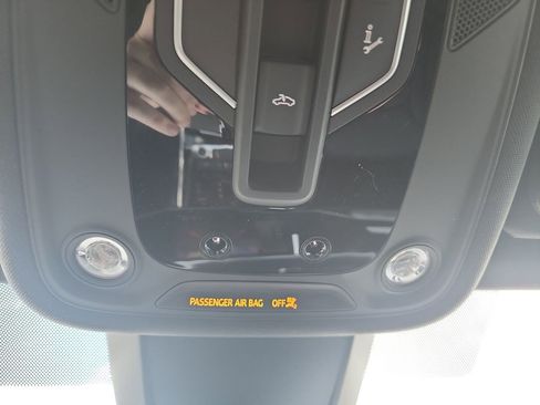 New 2026 Audi Q7 2.0T Premium image 7