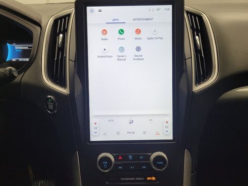 Used 2023 Ford Edge SEL image 25