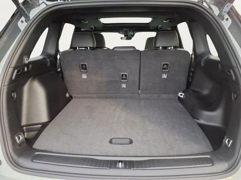 New 2025 Jeep Grand Cherokee Limited image 15