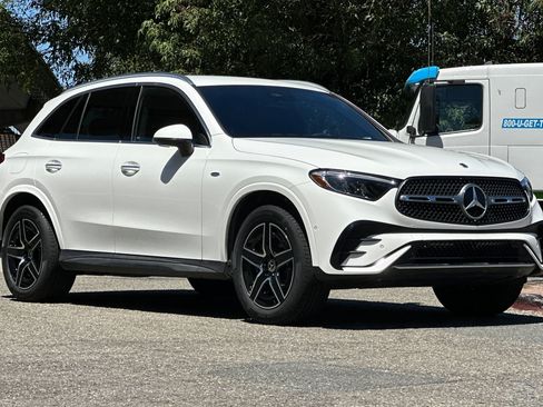 Certified 2025 Mercedes-Benz GLC 350e 4MATIC image 7