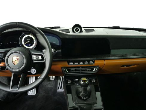 Certified 2024 Porsche 911 GT3 RWD image 17