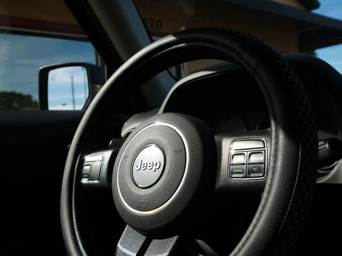 Used 2016 Jeep Patriot Sport w/ Power Value Group image 36