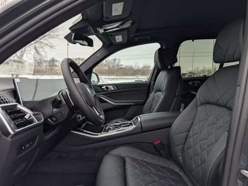 New 2026 BMW X5 xDrive50e w/ Executive Package image 5