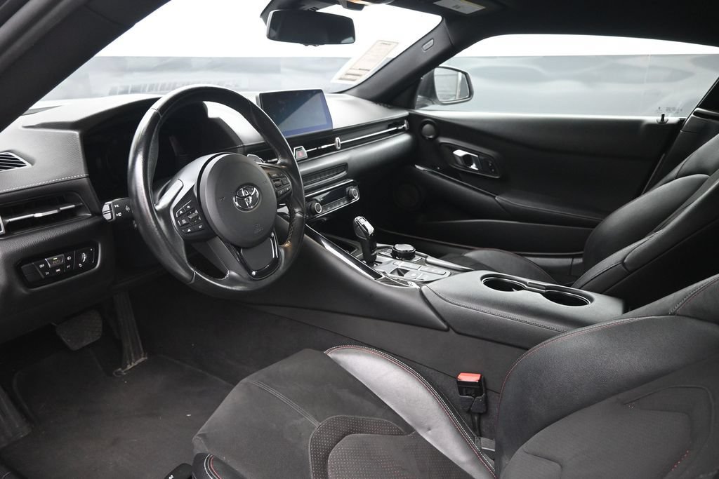 Used 2022 Toyota Supra w/ Safety & Technology Package RWD image 21