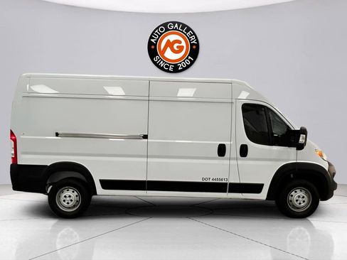 Used 2023 RAM ProMaster 2500 image 8