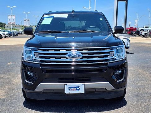 Used 2021 Ford Expedition XLT RWD image 2