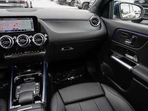 Used 2023 Mercedes-Benz GLA 250 4MATIC image 15