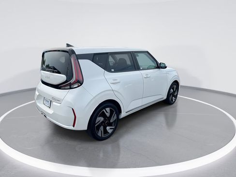 Certified 2024 Kia Soul GT-Line w/ Option Group 020 FWD image 8