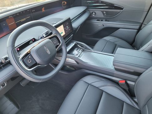 New 2025 Lincoln Nautilus Premier w/ Equipment Group 102A image 11